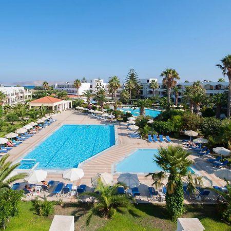 Tigaki Beach Hotel Exterior photo